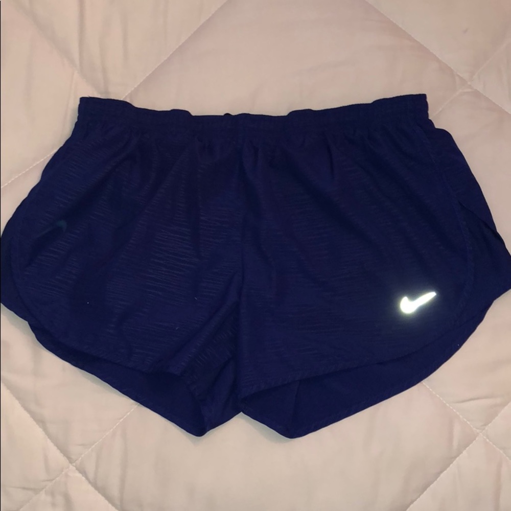 Nike dri-fit women’s shorts